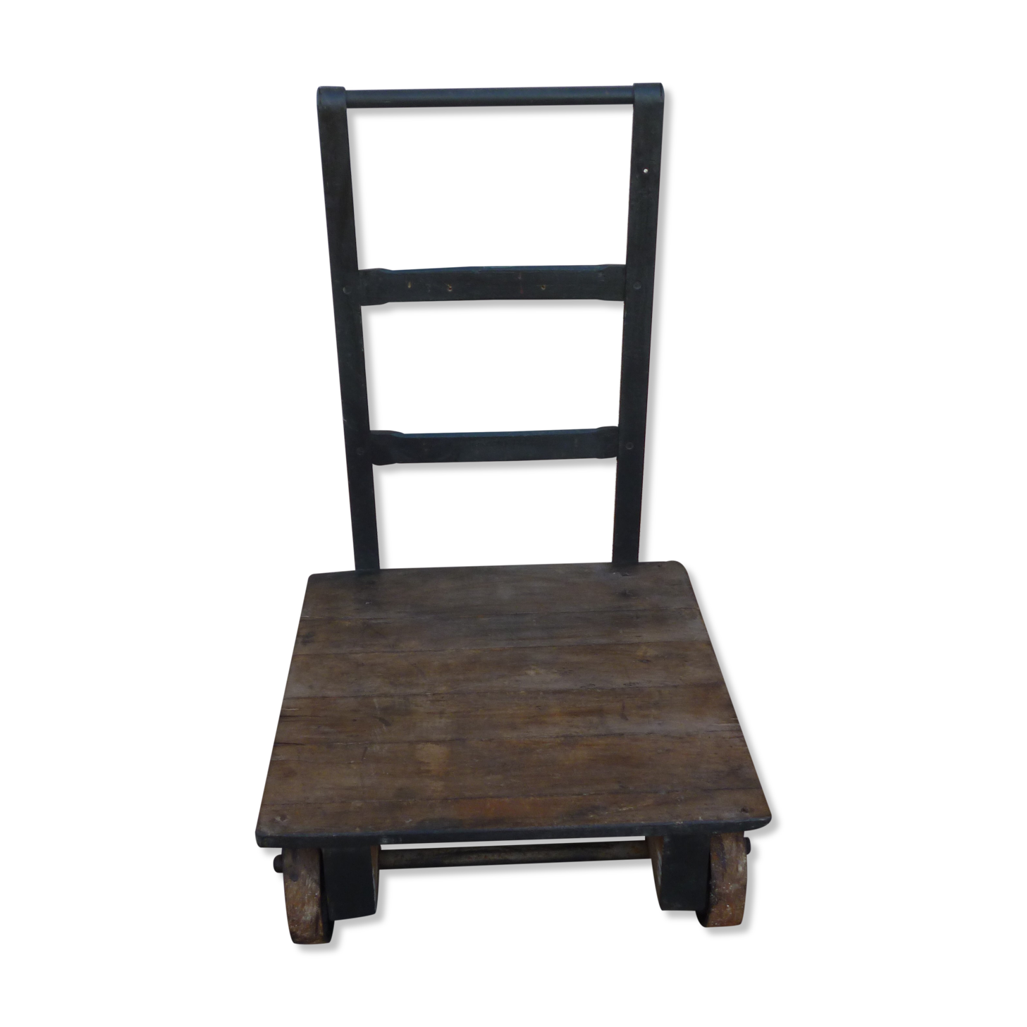 industrial trolley: coffee table