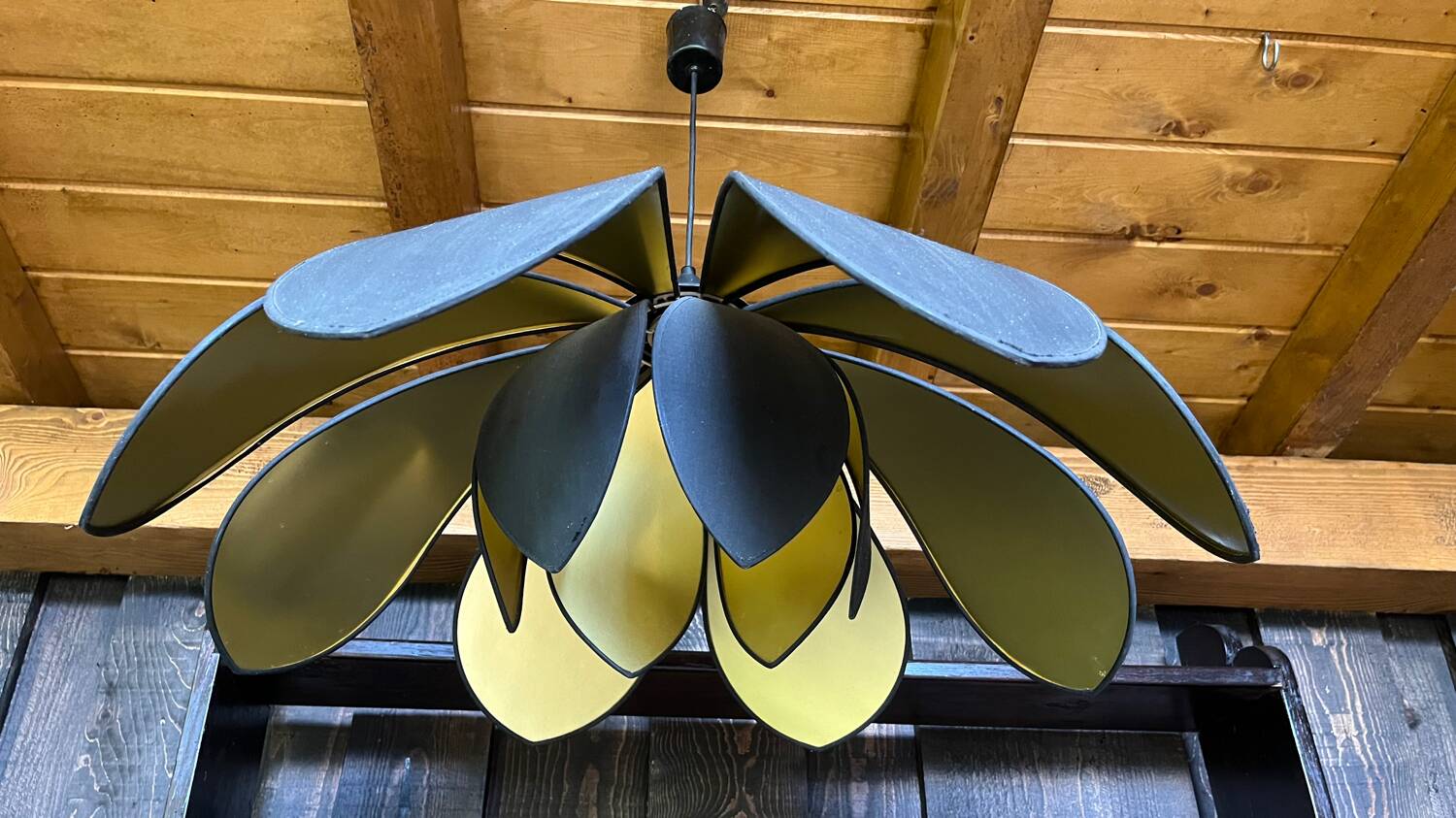 Designer lotus flower pendant 70/80