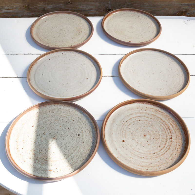 6 assiettes plates en grès Roger Jacques Saint Amand