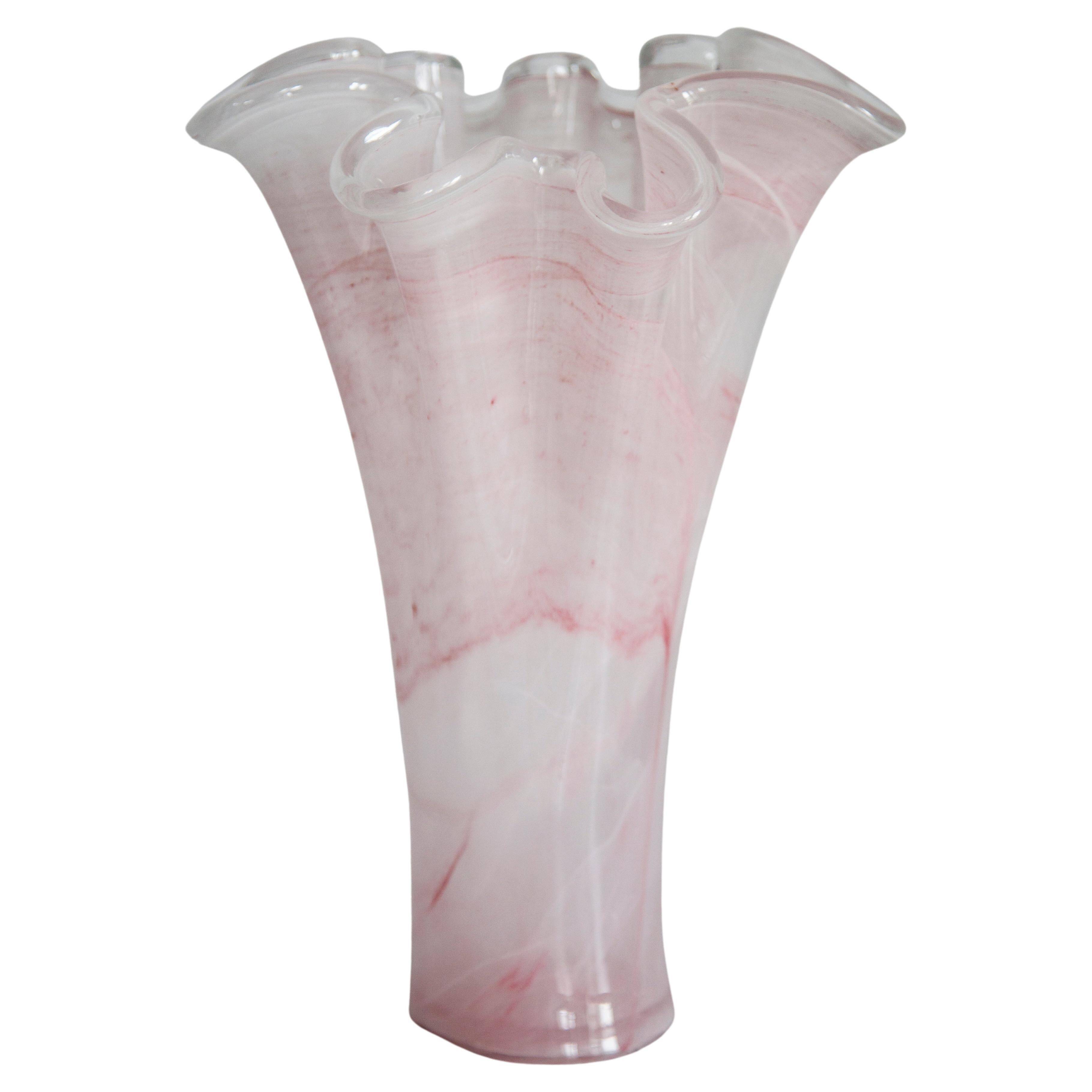 Vintage light pink baby vase mid-century in thick Murano glass, Italy, 2000s.