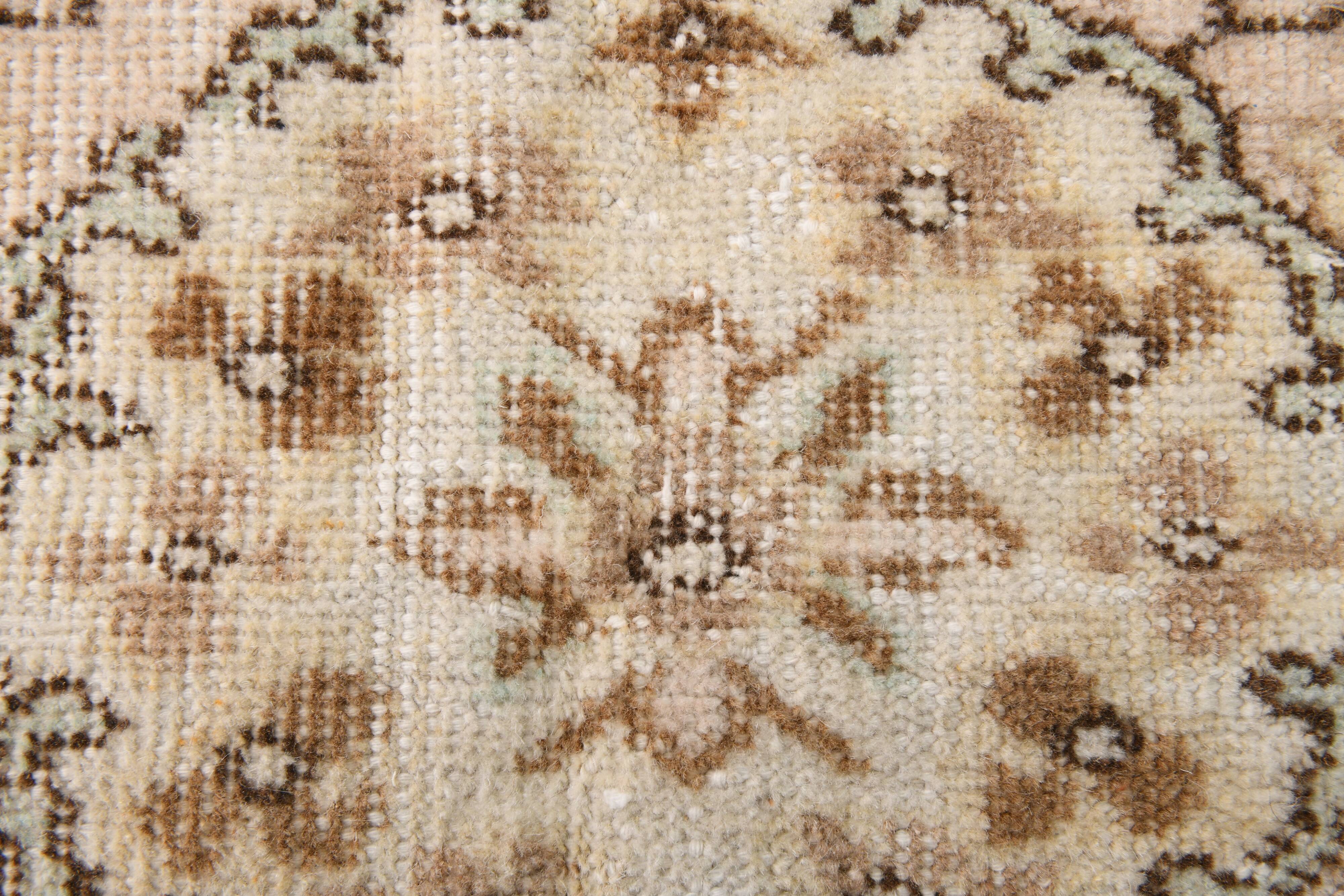 6x9 Cream & Brown Oriental Vintage Rug, 175x290Cm