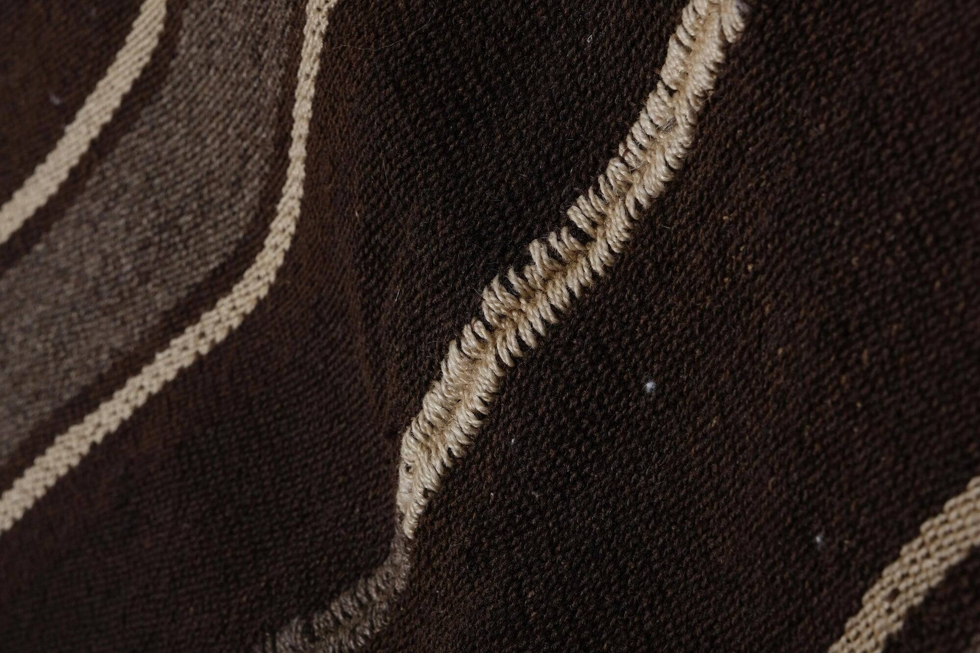 Vintage Turkish kilim, handwoven, 171x252 cm.
