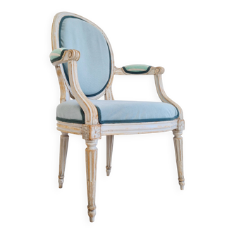 Louis XVI medallion armchair renovated velvet