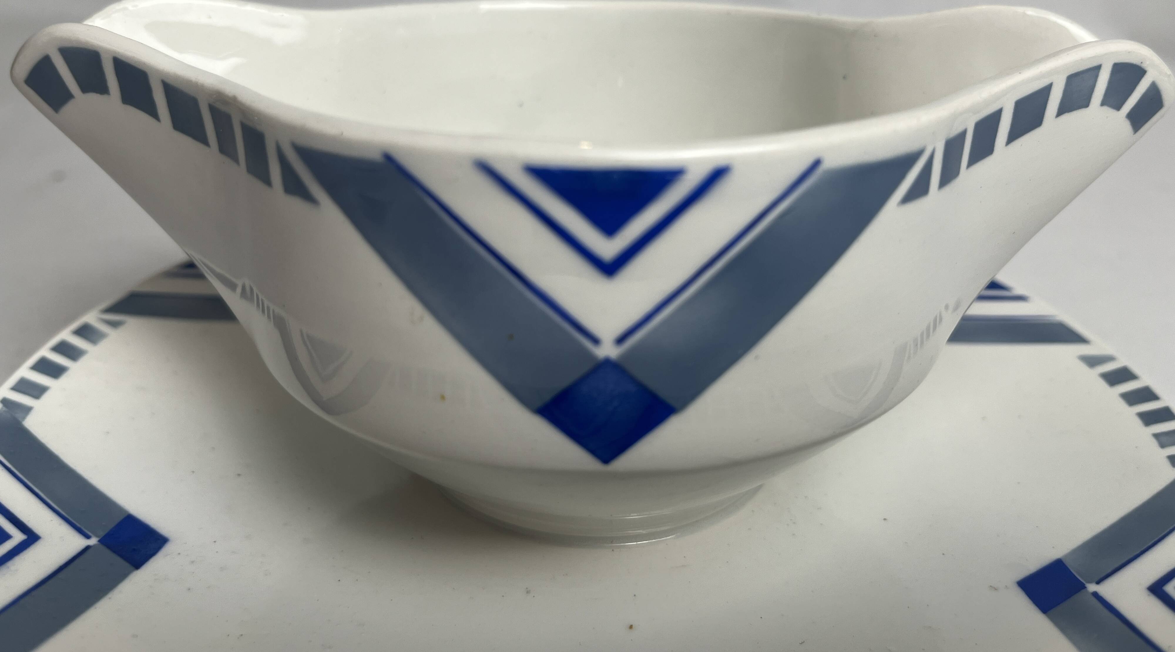 Art déco, saucière motifs géométriques Orchies vers 1930