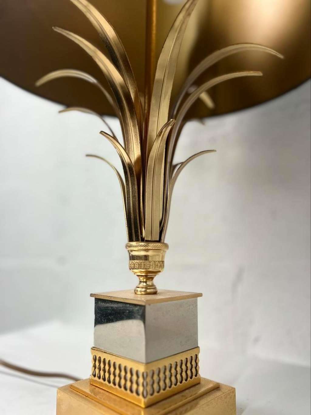 Vintage table lamp 'gold' baker 70