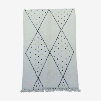 Carpet beni ouarain berber diamond and black peas 140 X 220 cm