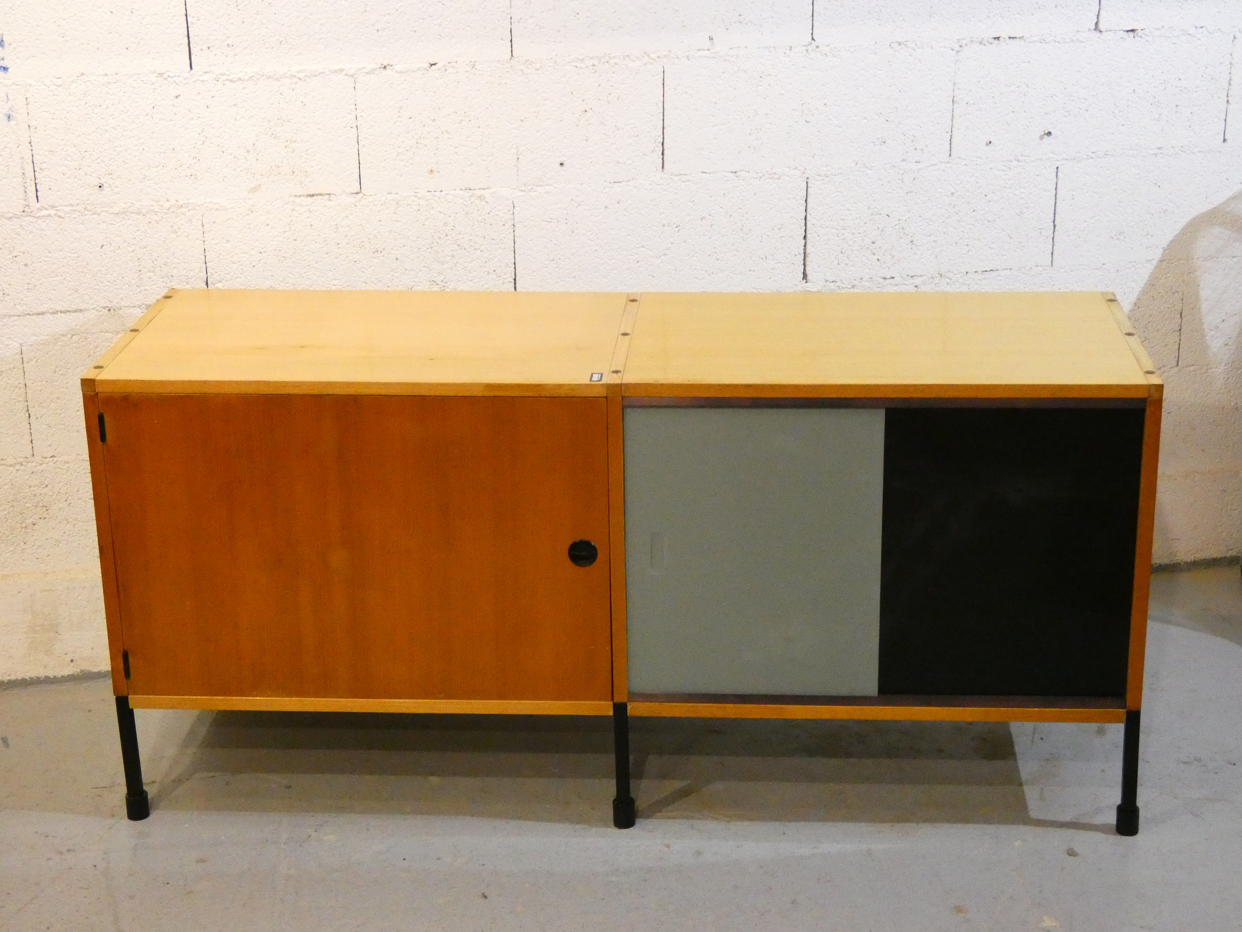 ARP sideboard edited by Minvielle