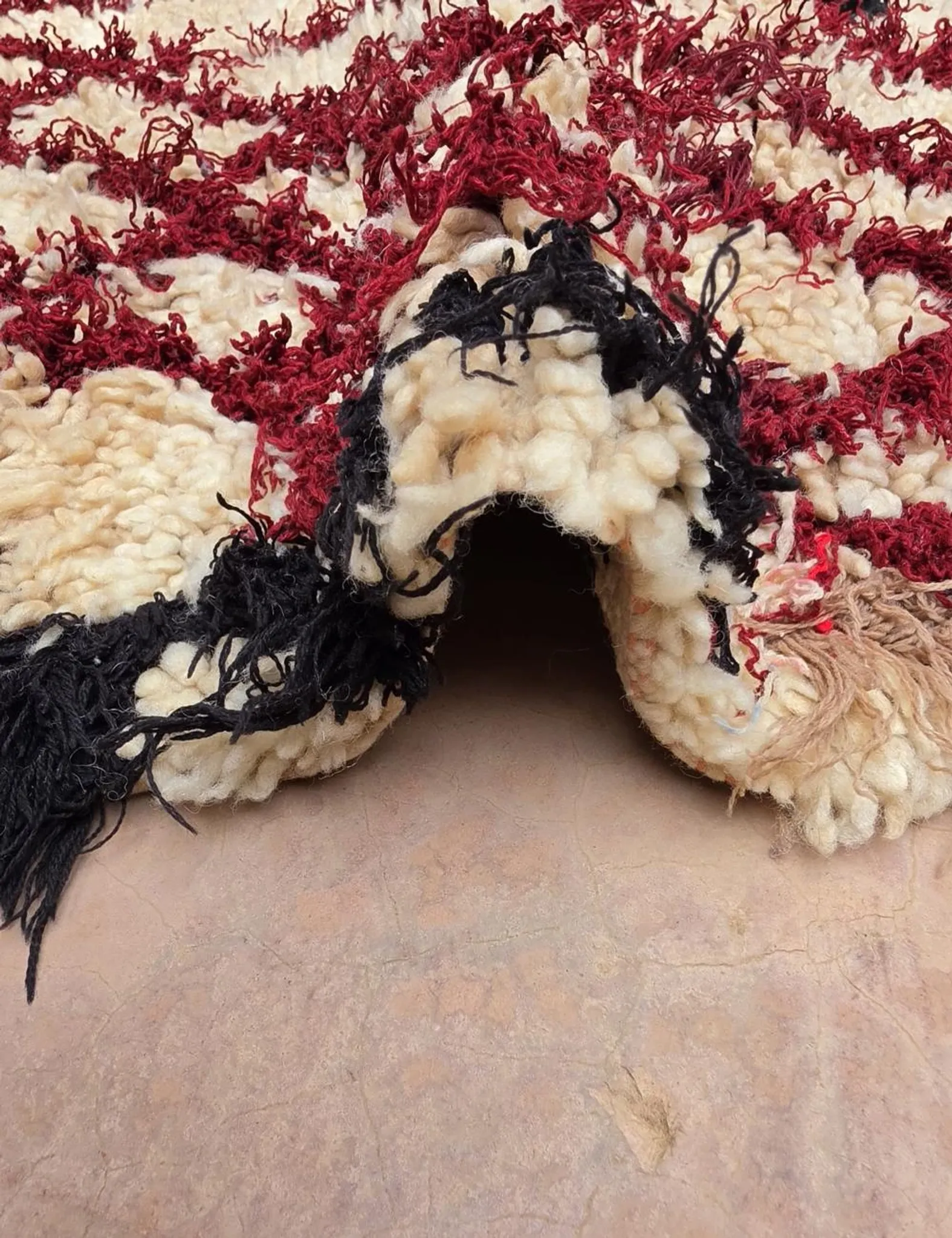 Vintage Azilal Berber Rug - 190 x 77 cm