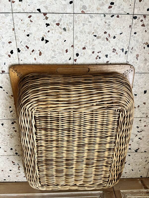 Panier en osier et bois