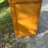 Mountain chest of drawers