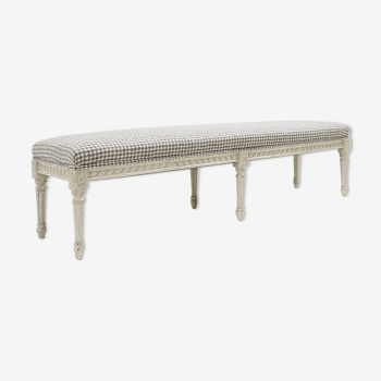 Banc en bois de style Louis XVI avec rosaces sculptées