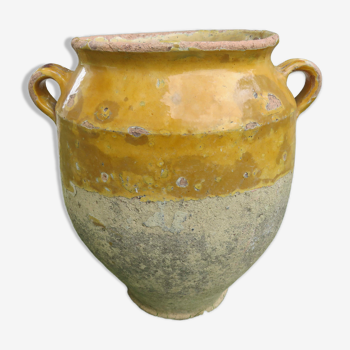 Old confit pot in yellow glazed terracotta nineteenth century