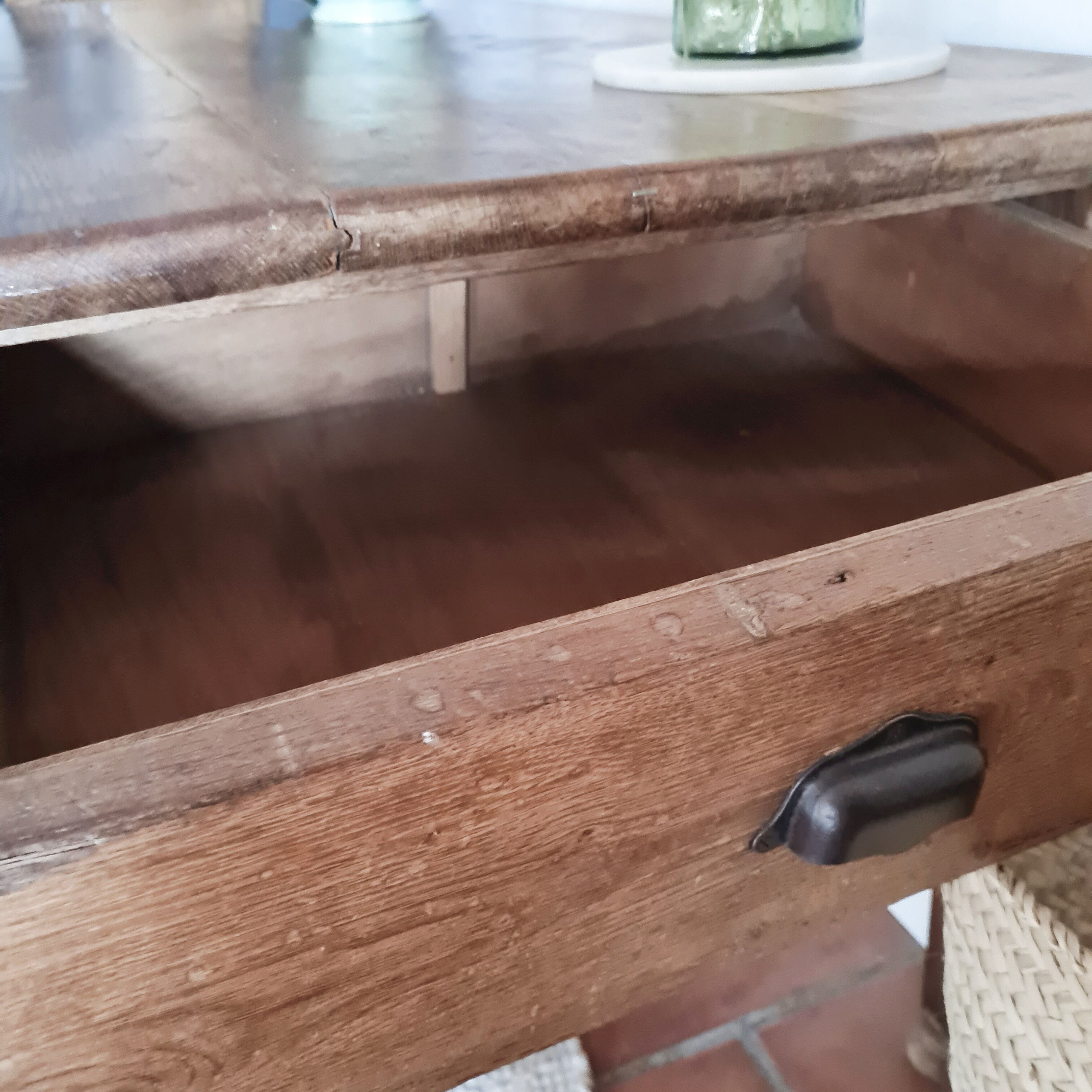 Old farmhouse table 2 drawers