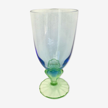 Vase en verre soufflé bleu vert