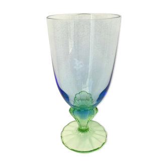 Vase en verre soufflé bleu vert