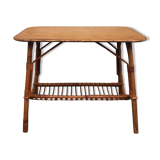 Side table in rattan and wooden tray