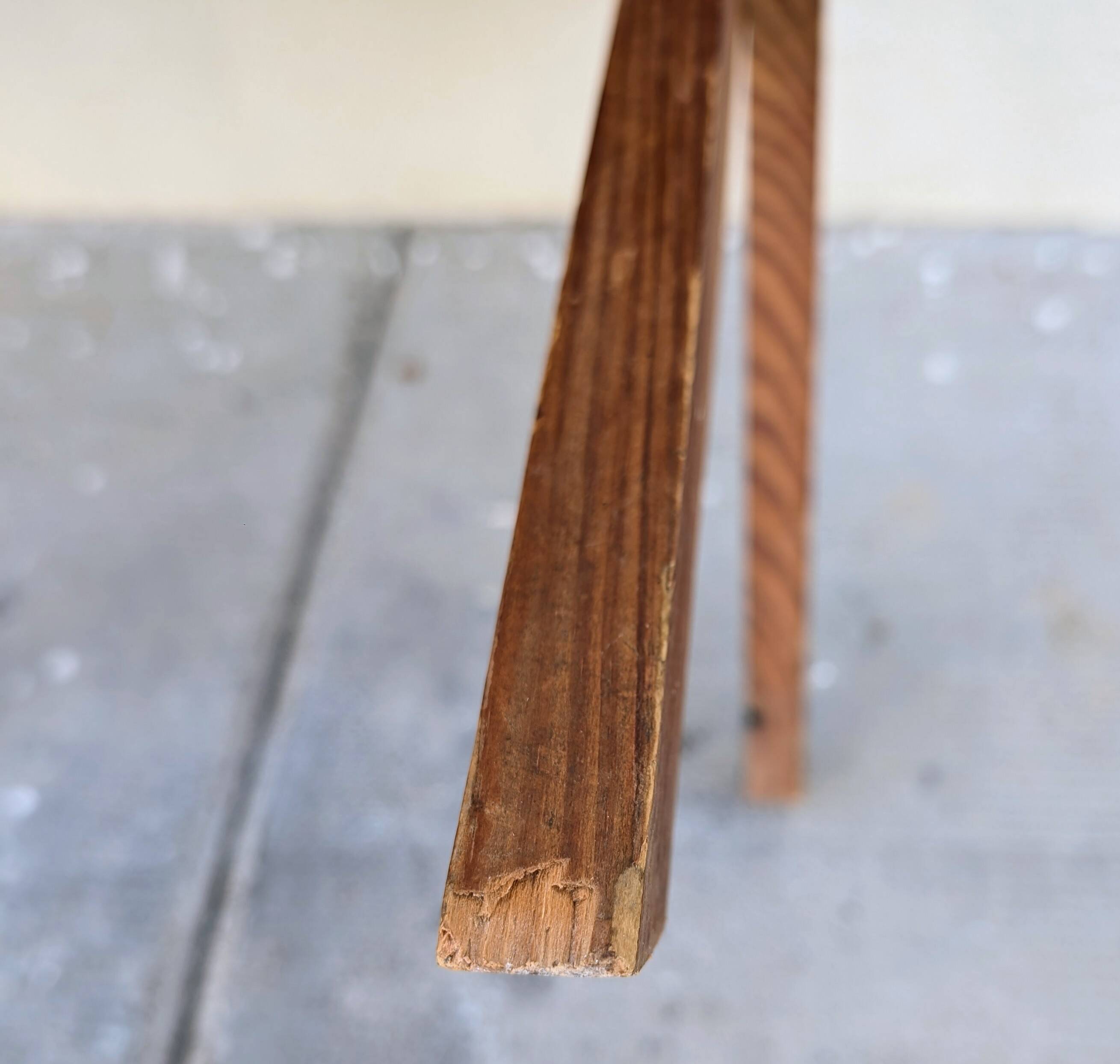 Pair of solid pine folding chairs - Editions DEJOU