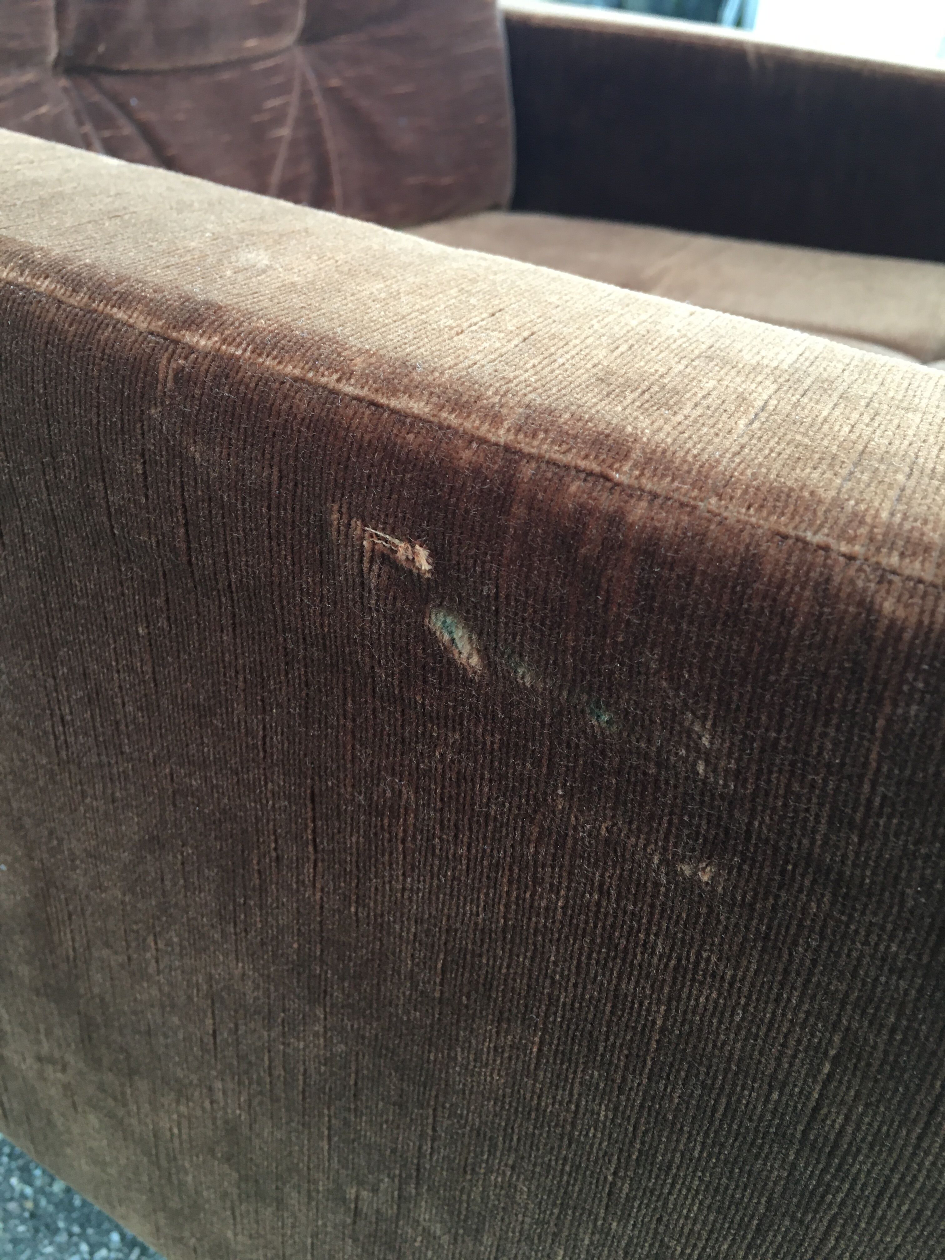 Pair of armchairs and his ottoman, circa 1970