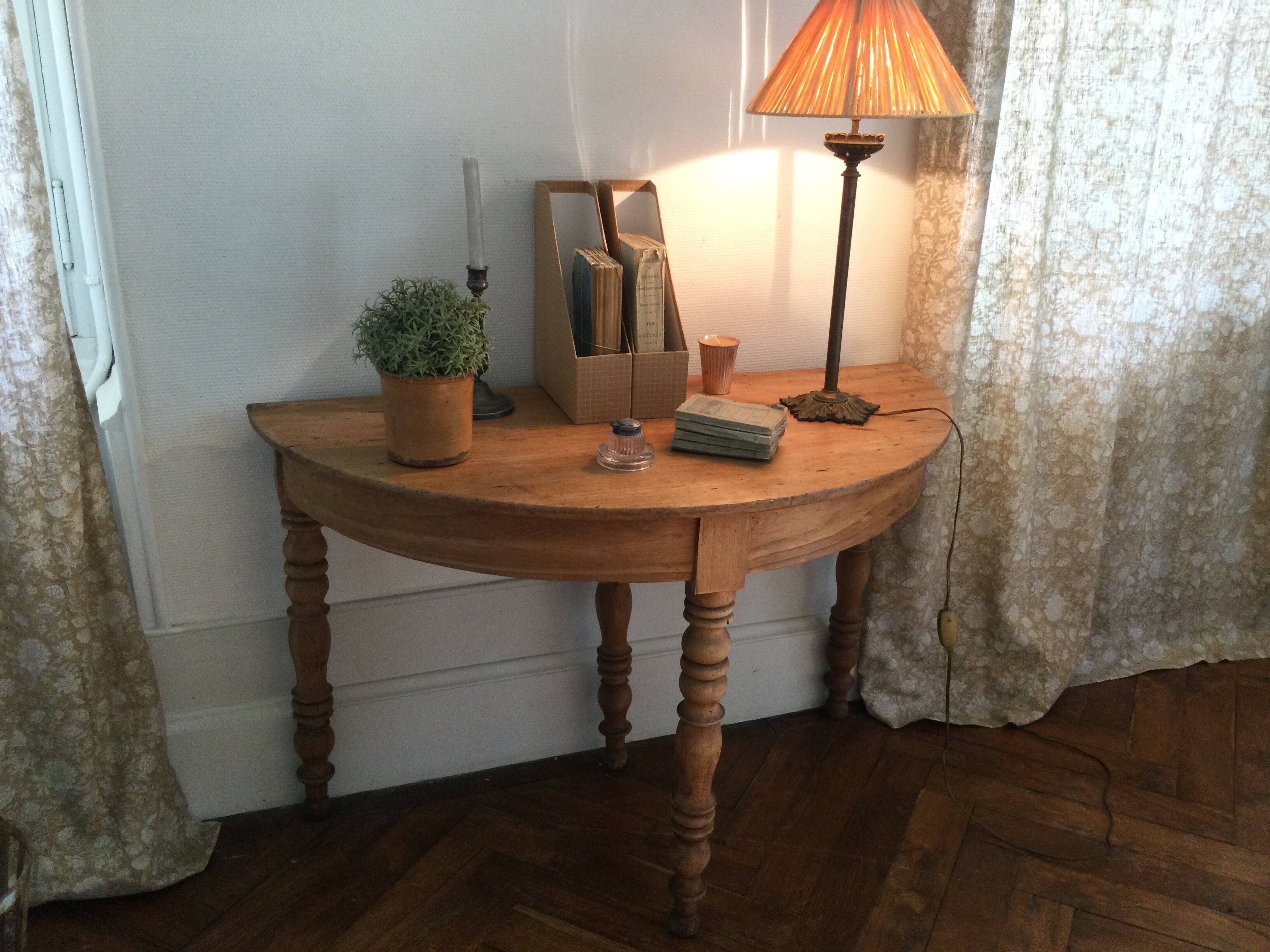 Antique half-moon wooden console