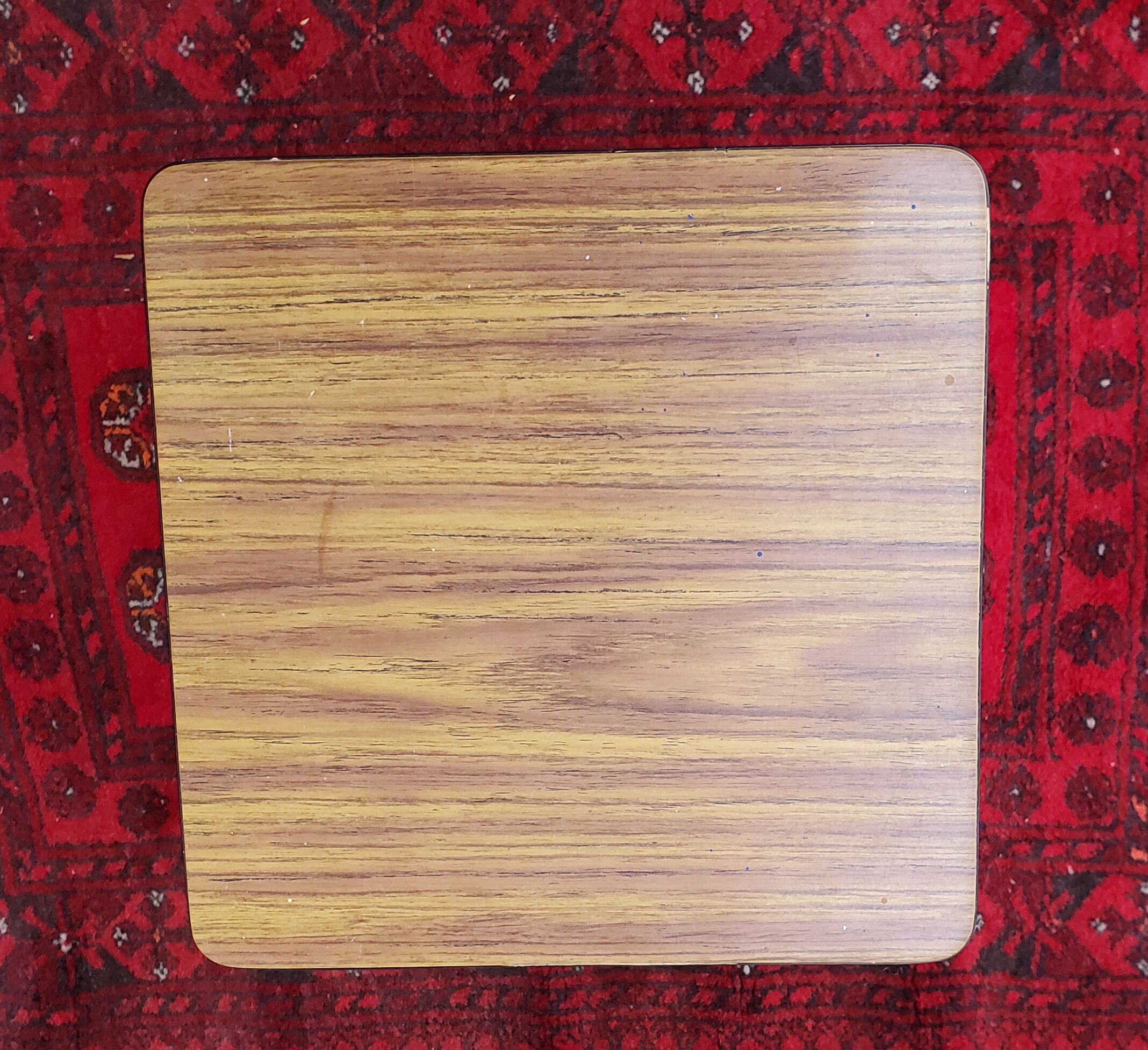 Tabouret à caisson en formica 60