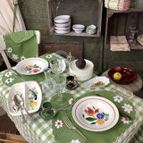 Vintage tablecloth Scottish style green white