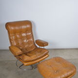 Fauteuil pivotant et son ottoman en cuir
