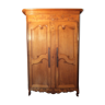 Armoire de mariage ancienne en bois clair