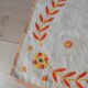 Chemin de table vintage en toile épaisse brodée 