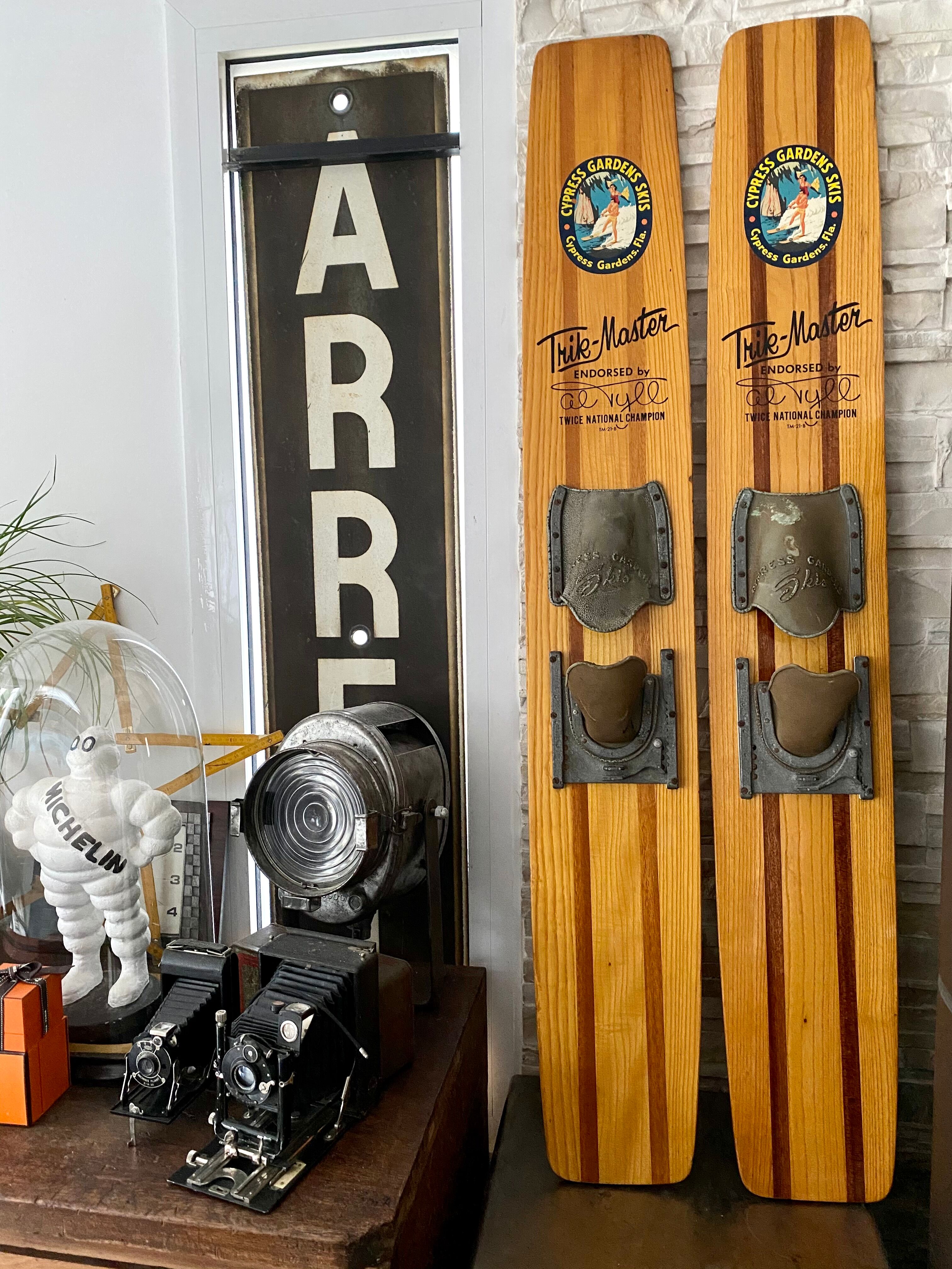 Wooden water ski pair