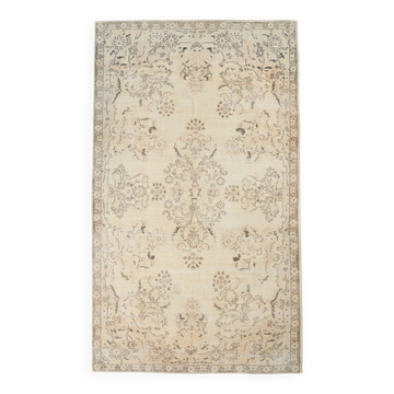 Turkish Rug, 194x331