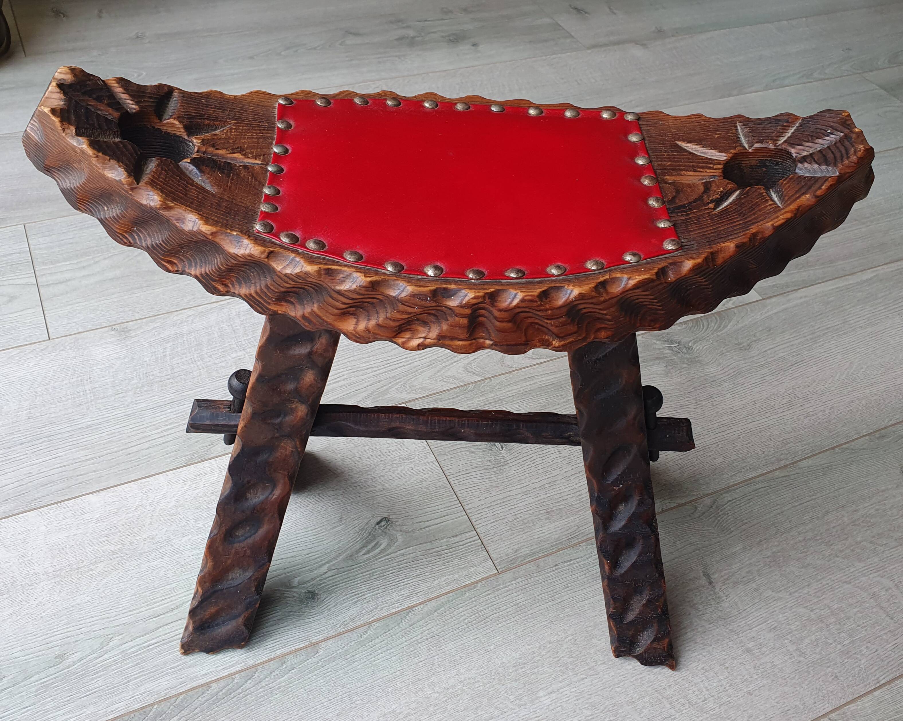 Spanish stool