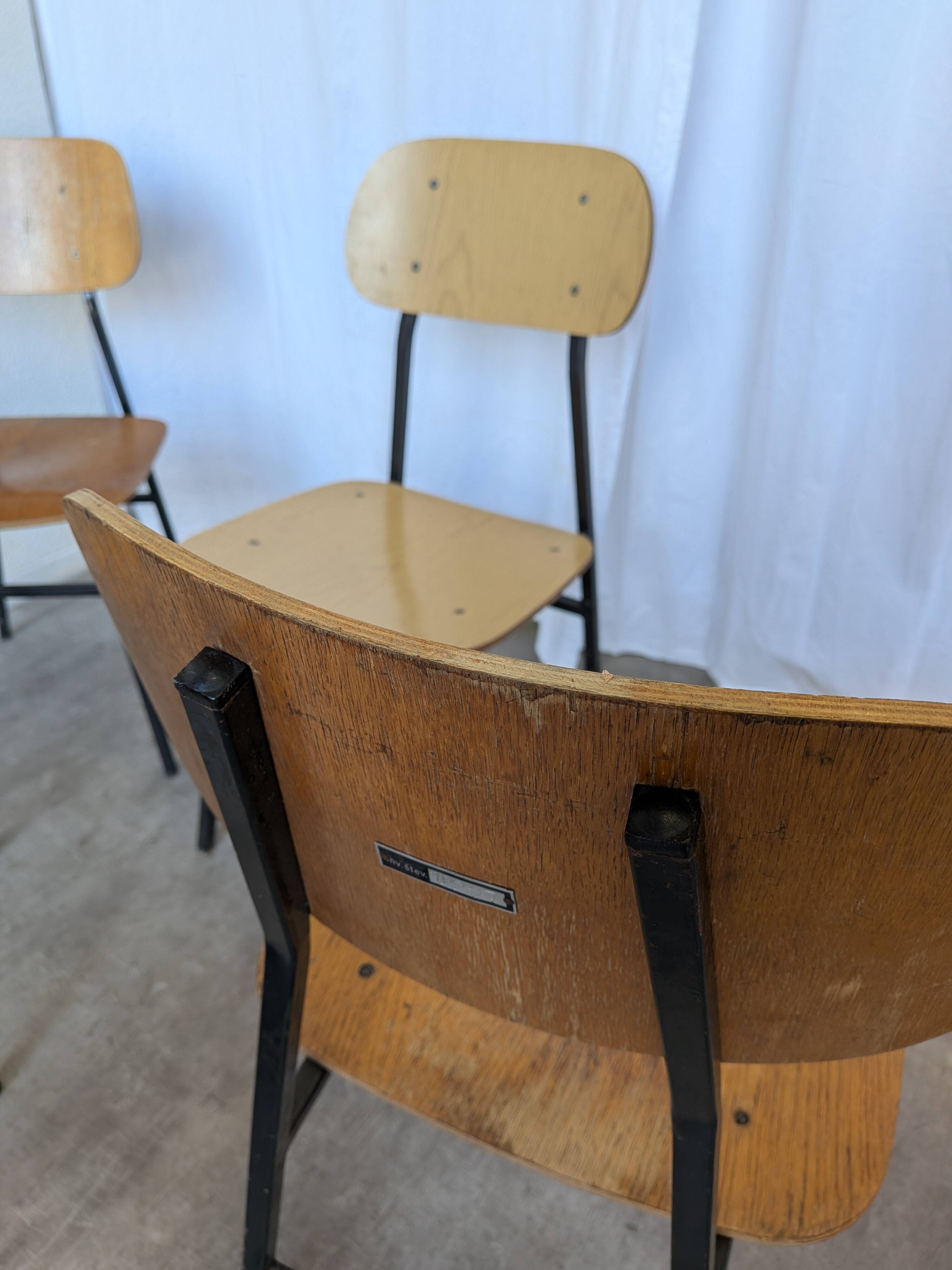 Set of 7 Vintage Industrial School Chairs / STOL Kamnik 1970s Yugoslavia