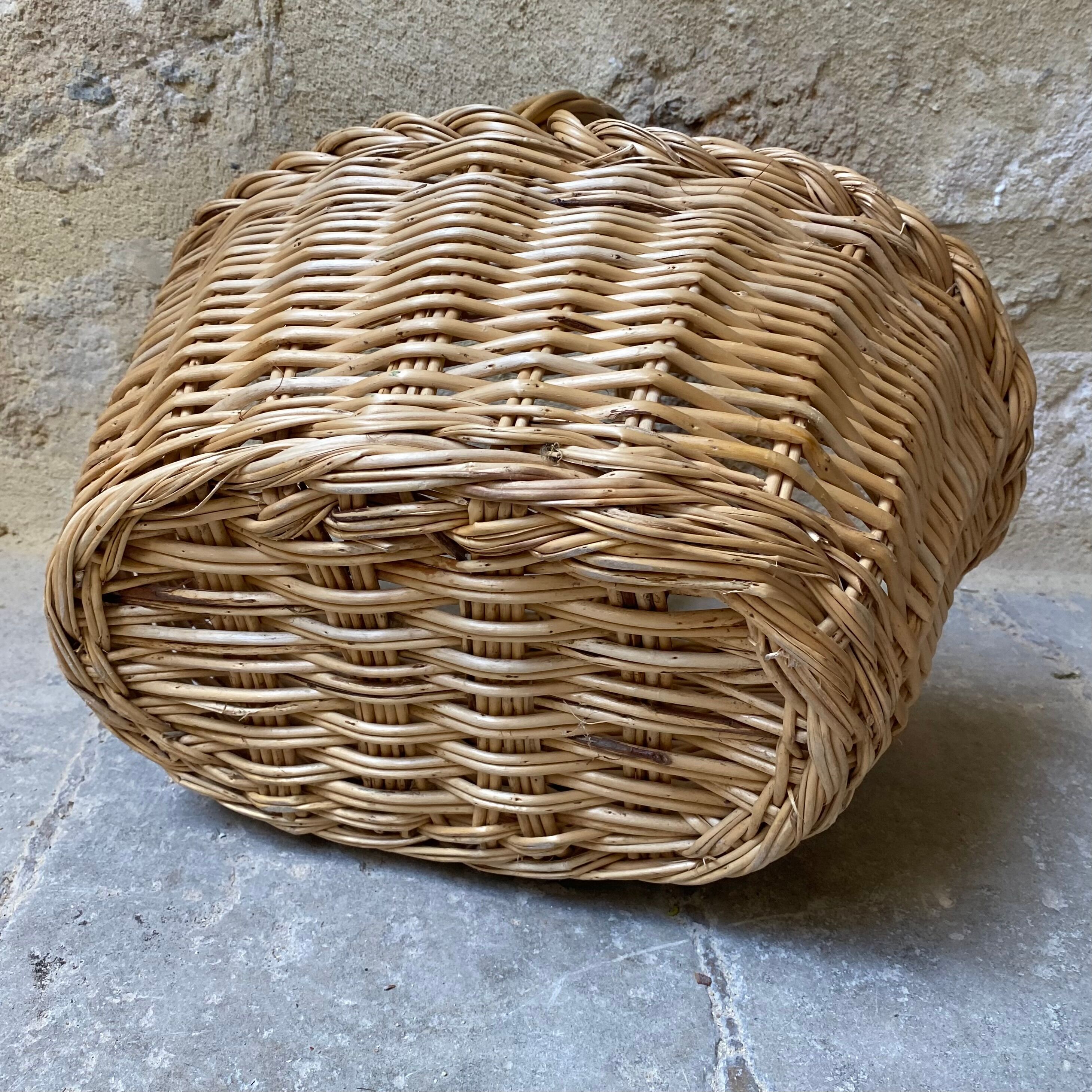 Wicker basket