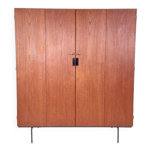 Armoire Pastoe KU14 par - cees