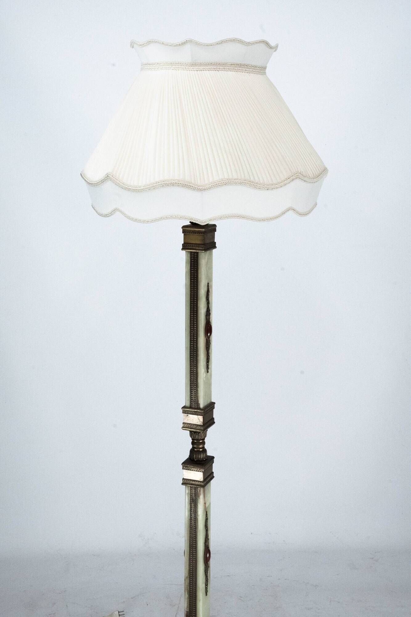Rare Italian Hollywood Regency Onyx and Bronze Floor Lamp, 1970s