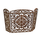Cast iron fireplace firewall