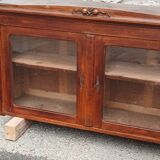 Dresser / display cabinet / sideboard top with beveled glass