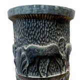 Vase en terre cuite polychrome a décor d'antilopes XX siècle