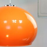 Suspension géante orange Space Age de Guzzini, années 70