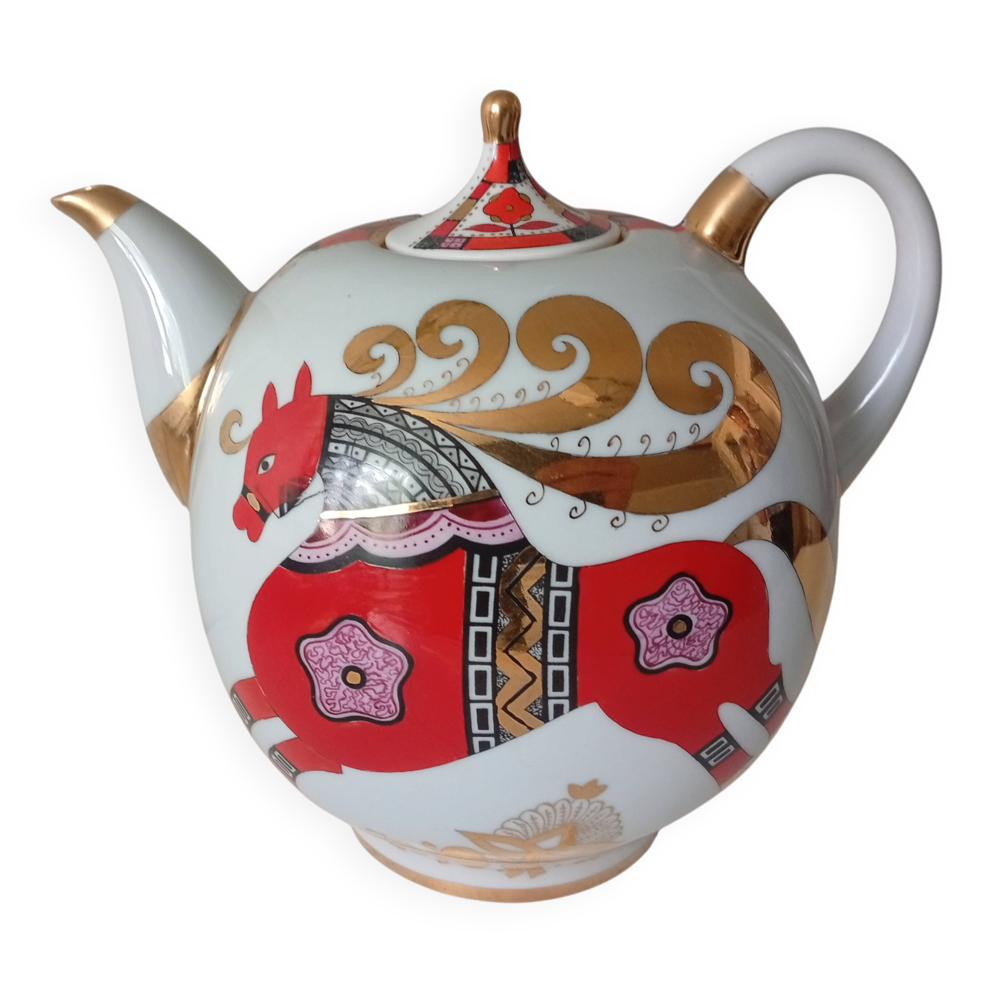 The "Red Horse" / "Golden-Maned Horse"  Lomonosov Imperial Porcelain