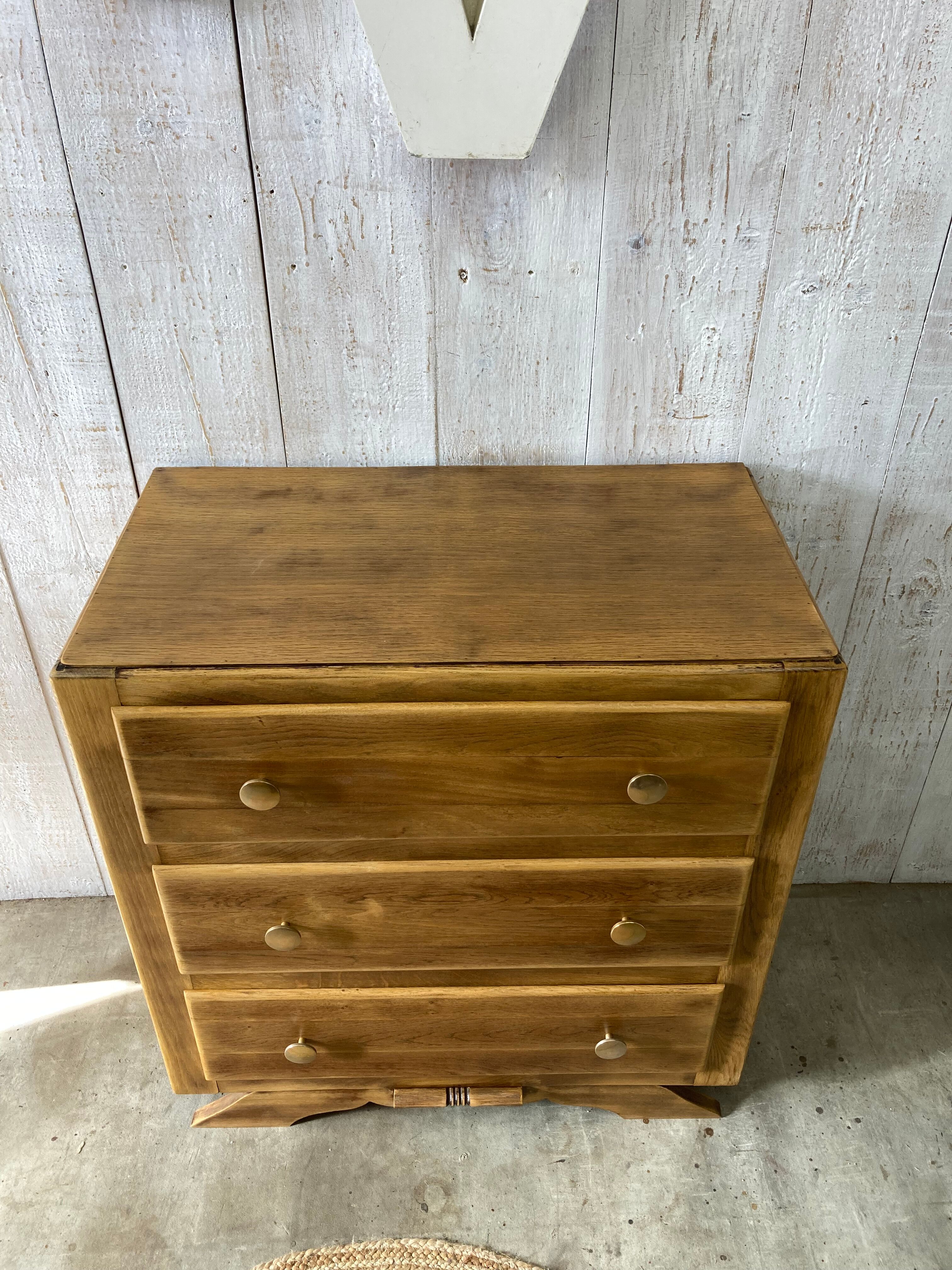 Vintage chest of drawers
