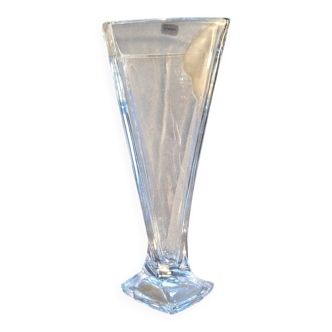 Contemporary crystal vase