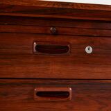 Model 207 rosewood desk by Arne Vodder