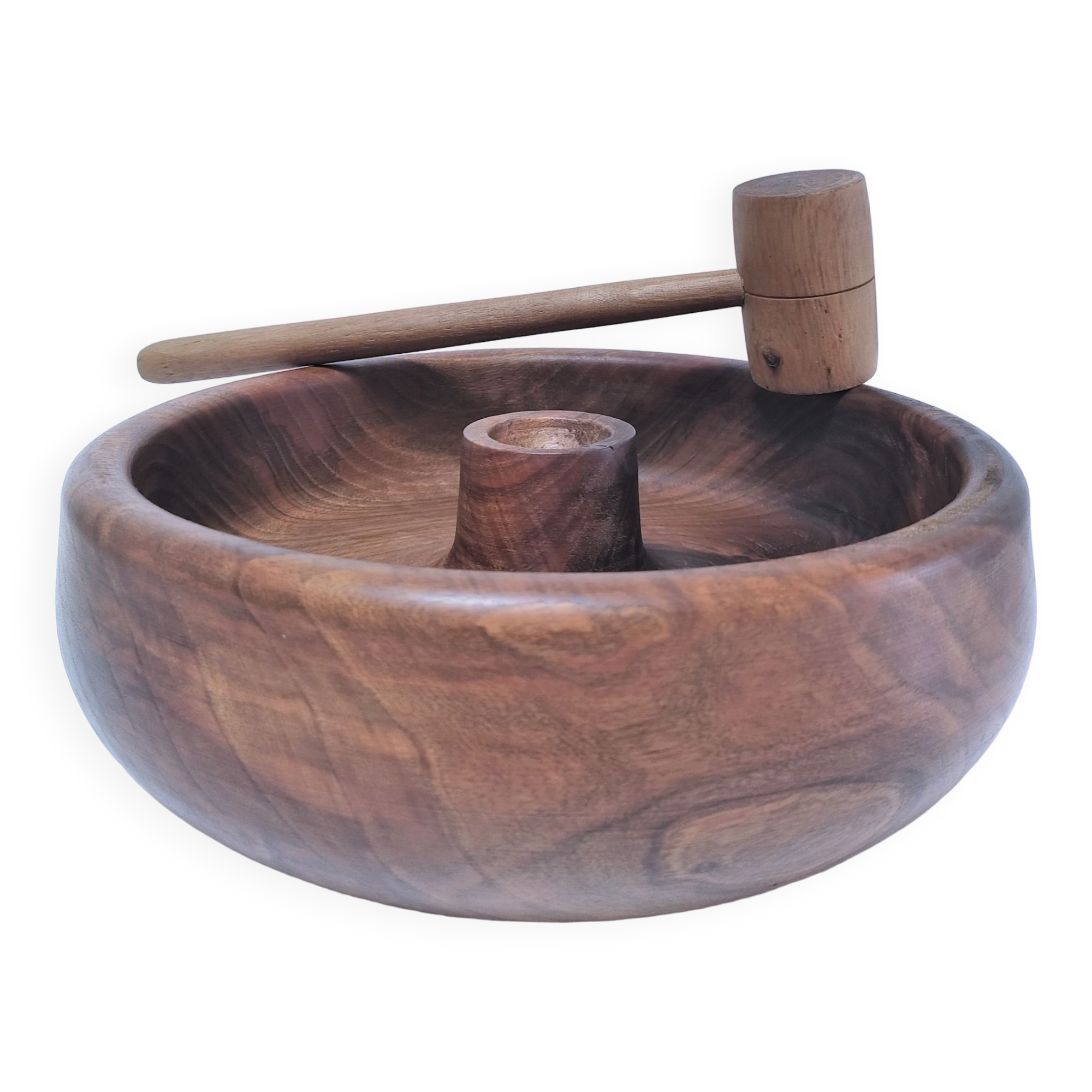 Nutcracker in solid wood and its mallet