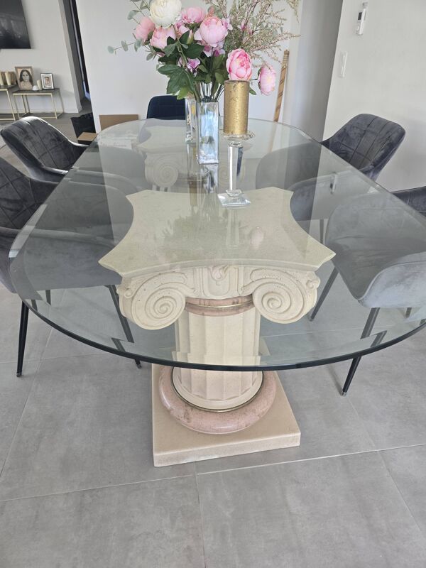 Table ovale en verre colonne marbre