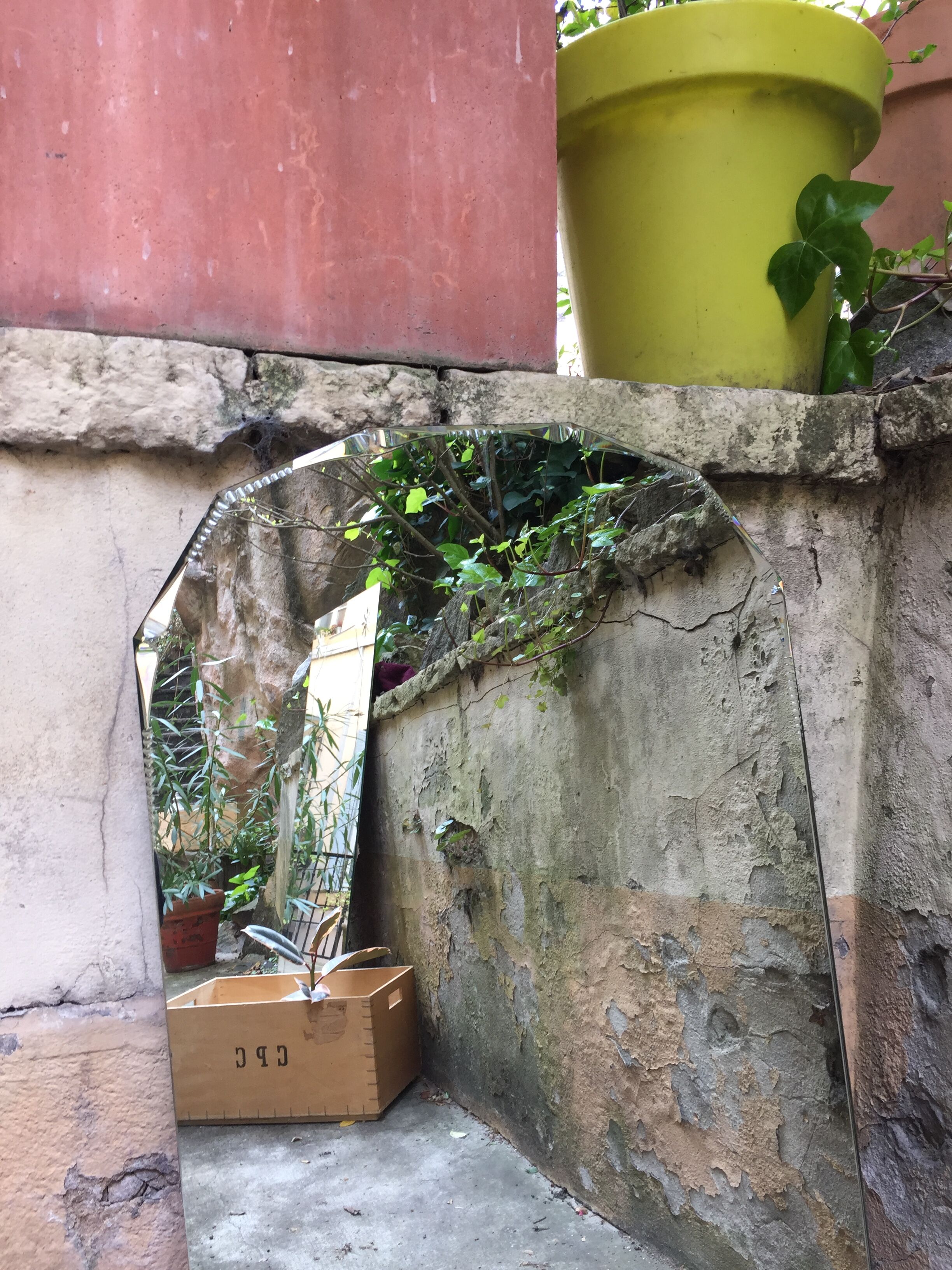 Large beveled mirror 30 years 63x103cm
