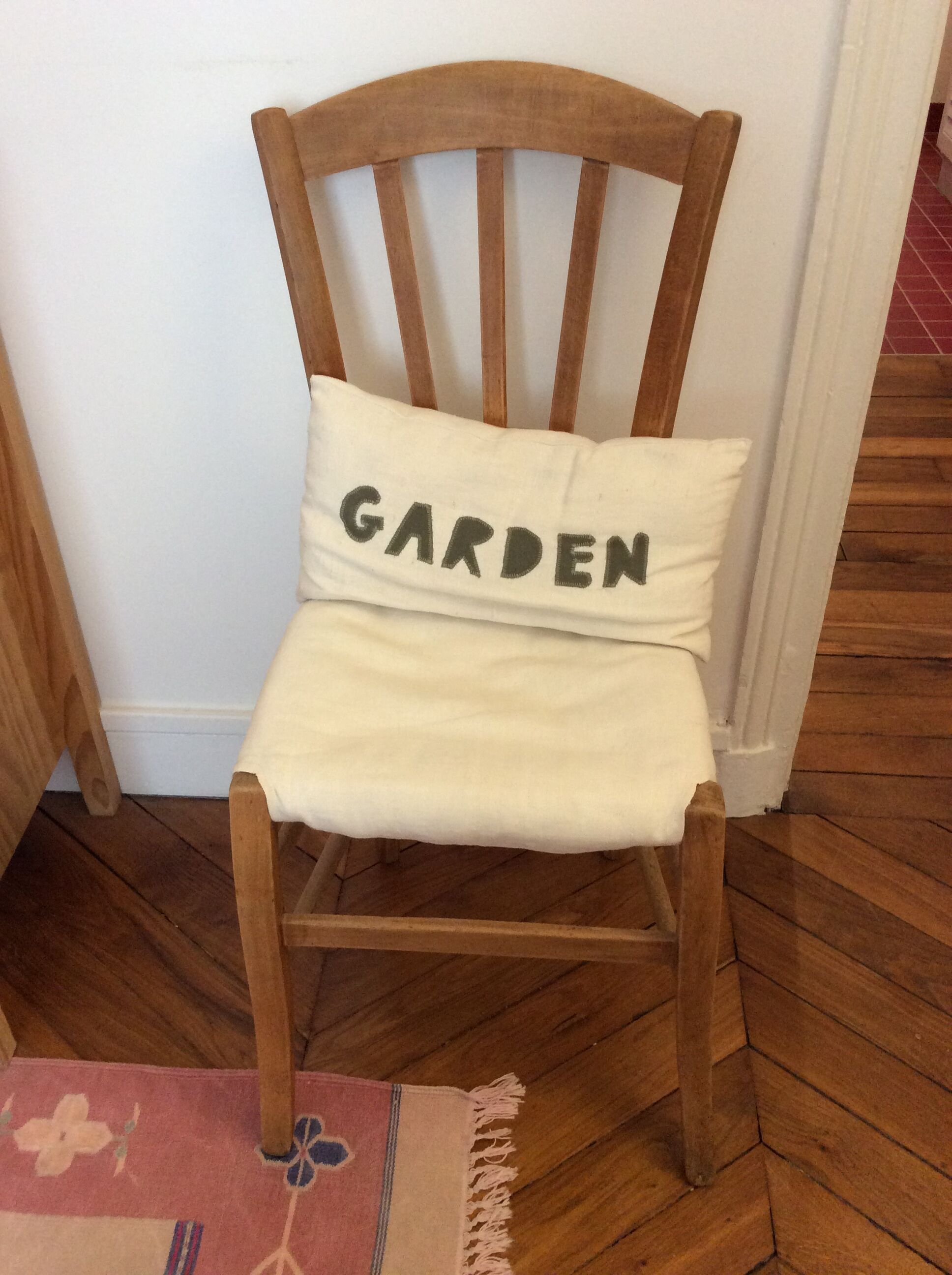 Vintage country chair