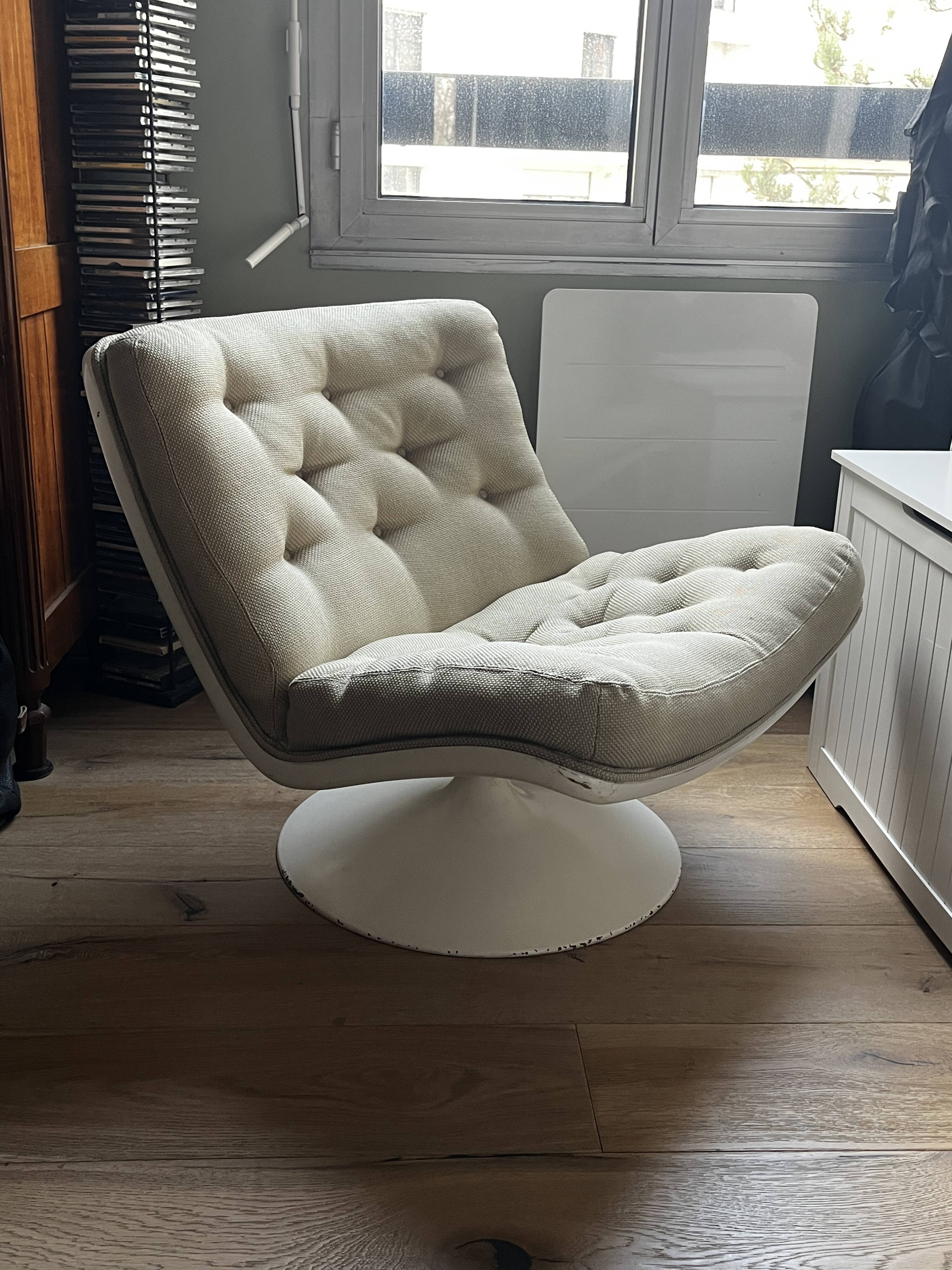 Model 975 armchair by Geoffrey Harcourt for Artifort, 1960s.