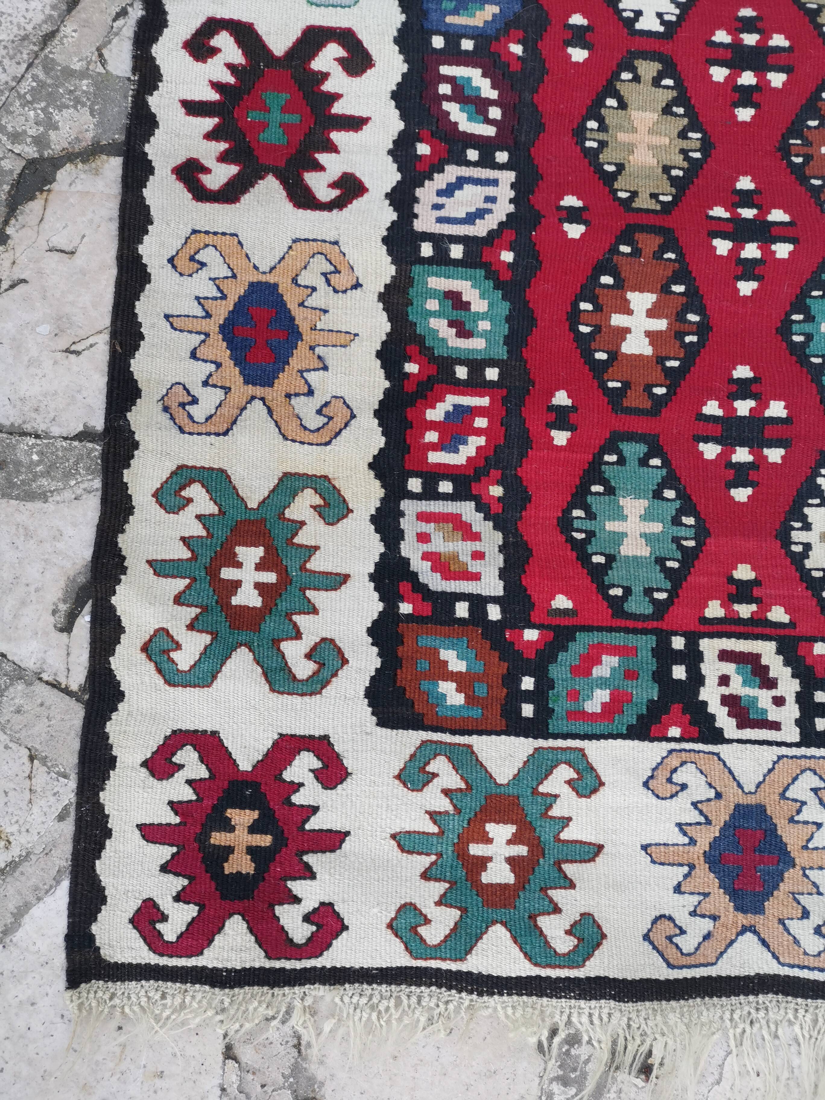Ethnic carpet 80x130cm