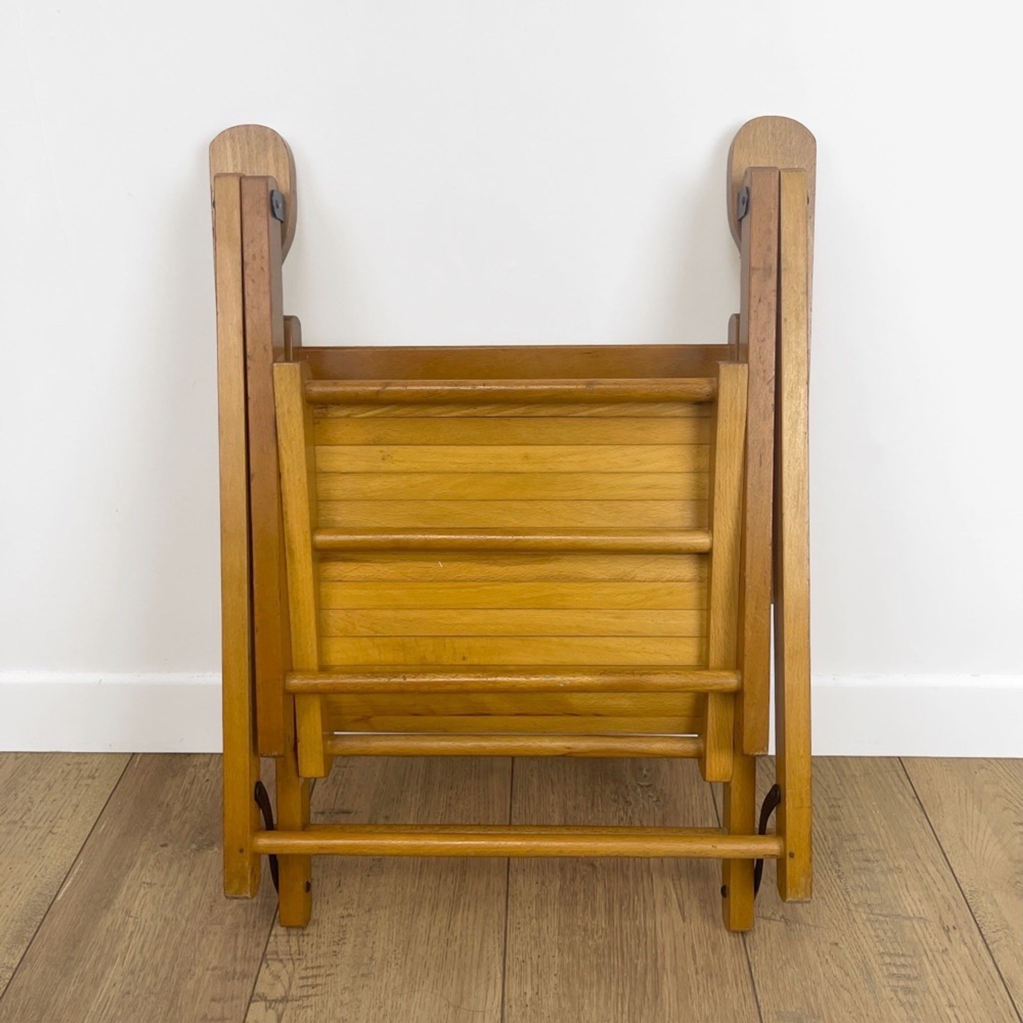Fauteuil pliable en bois pour enfant années 60
